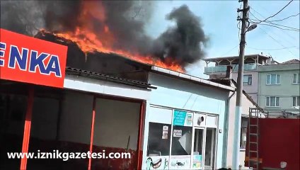 Umut Kapısı Kıraathanesi Alev Alev yandı.