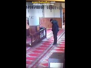 Namaz Kılan Adamın Oğluyla İmtihanı