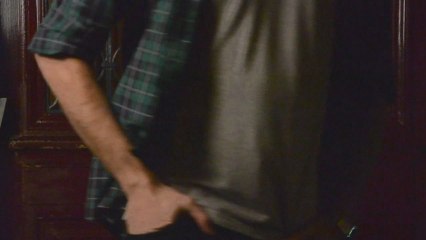 JE SUIS DEUX MAINS...