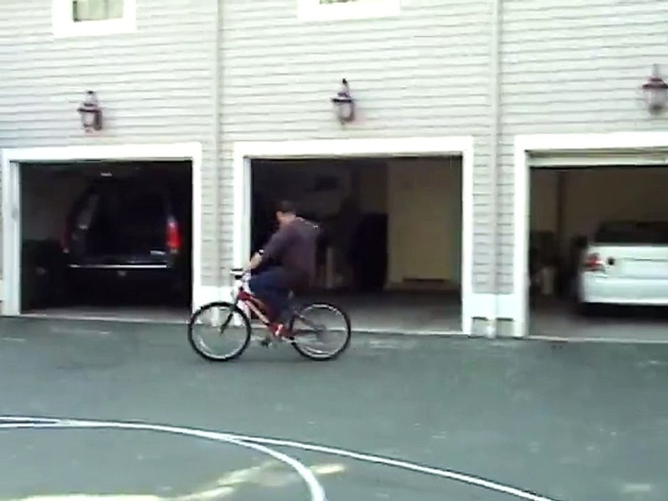 BEST BASKETBALL SHOTS EVER (CRAZY AMAZING BASKETBALL SHOTS BUZZER BEATERS)!!!