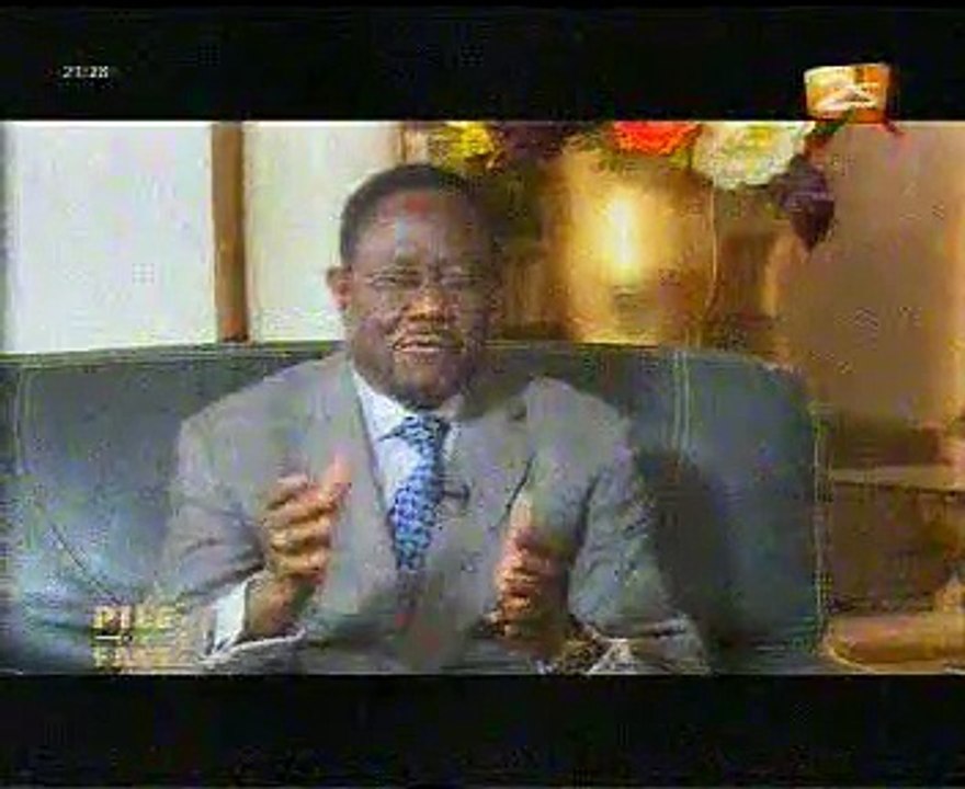 Pile ou Face - Pape A. Niang reçoit Mbaye Ndiaye 02 Avril 2015