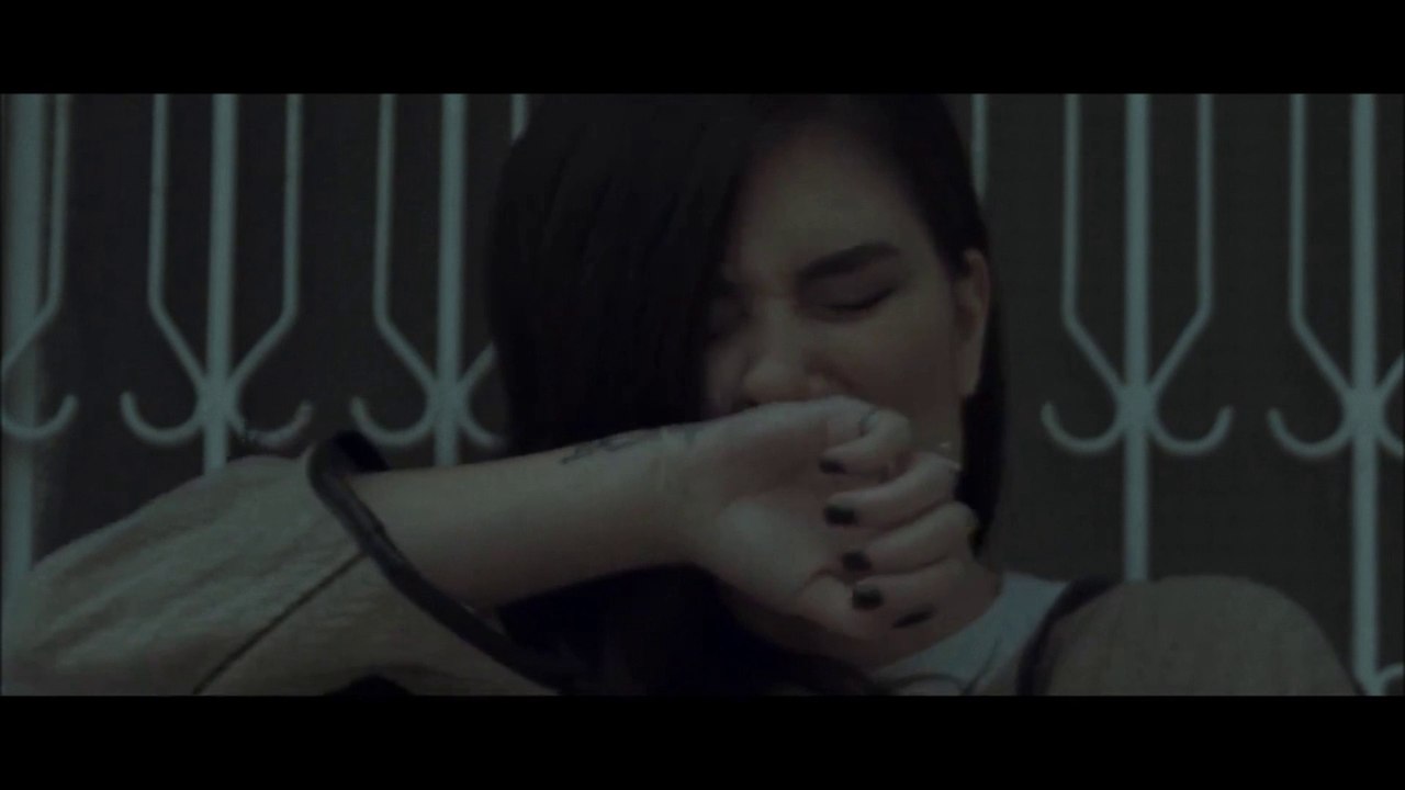 Αλεξάνδρα Κόνιακ - Άνοιξέ μου | 30.03.2015 Greek- face (hellenicᴴᴰ video clips)