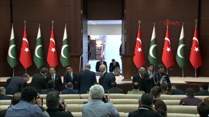 1davutoğlu Yemen'de Yaşanan Gelişmeler Hepimiz İçin Kaygı Verici Olmuştur