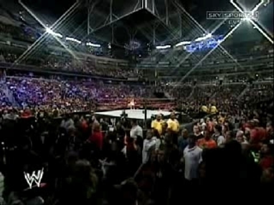 The Rock returns to Raw 12/3/2007