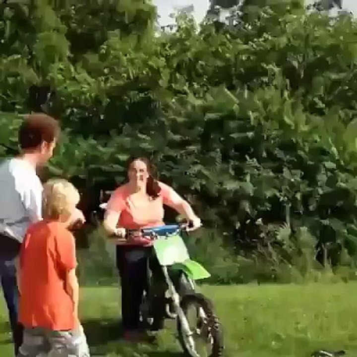 Мотогонщица экстра класса
