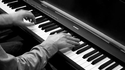 Adele - Skyfall - Piano