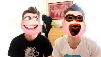 IL ME MANQUE UN TÉTON ! - Question Time 5