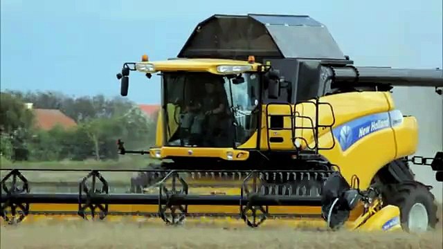 New Holland CR9080 Biçerdöver Tanıtım Videosu