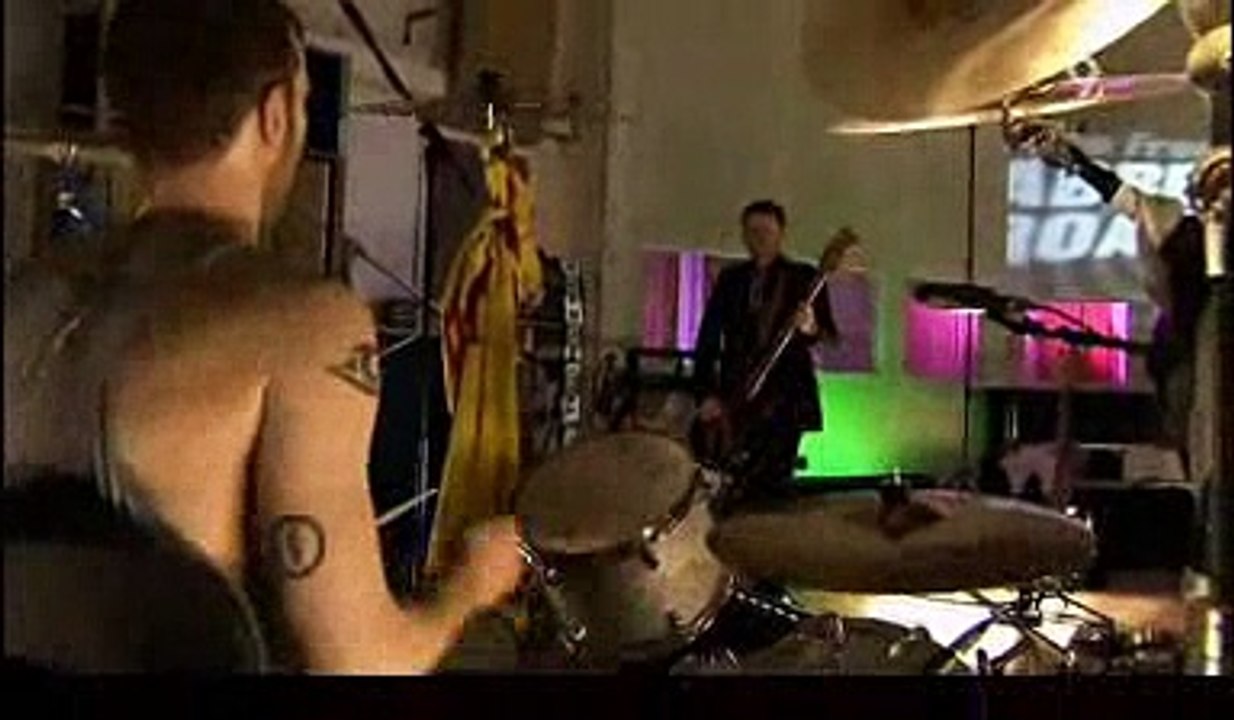 The Fratellis - Milk And Money (live Abbey Road 2008)