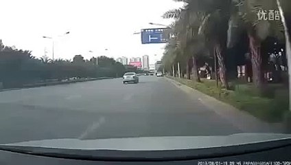 Nạn Cướp giật và Nạn Vô cảm - Xem xong các bạn thấy thế nào-