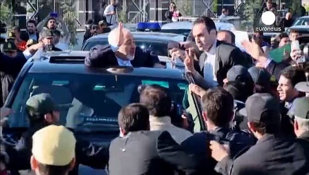 رقص و شادی جوانان در تهران بدنبال تفاهم مشترک ایران و غرب