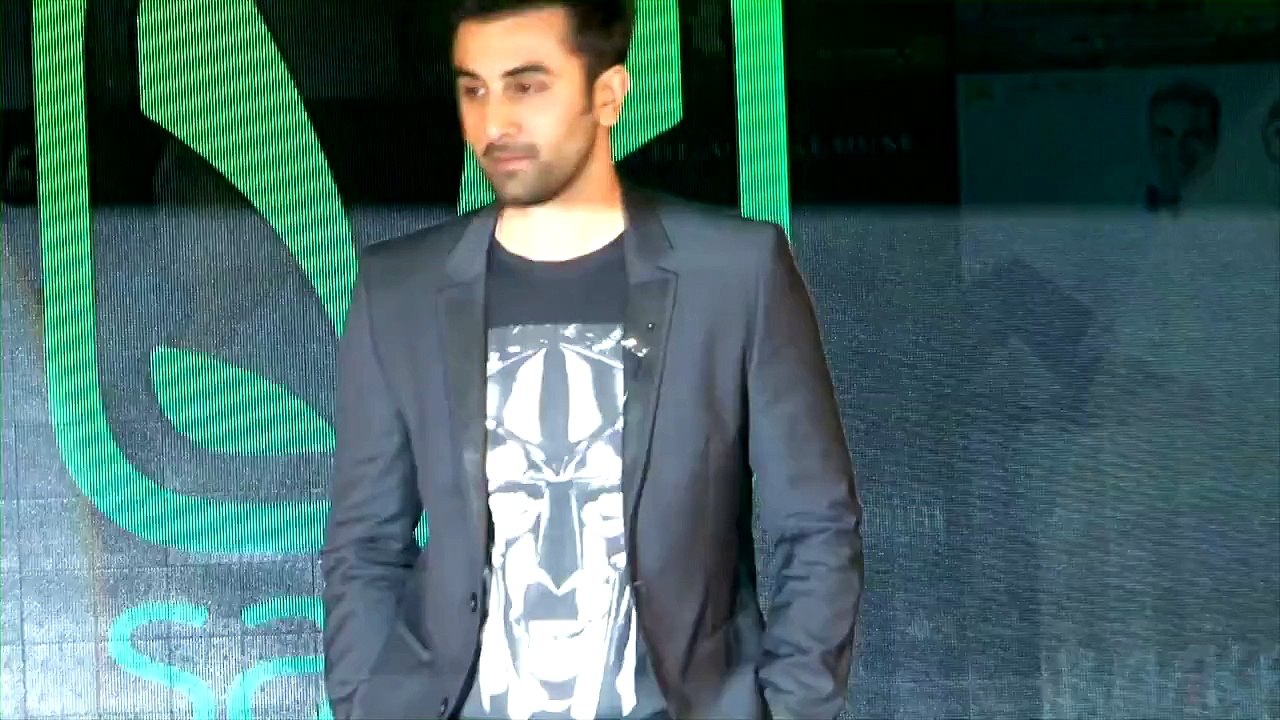 Ranbir Kapoor And Pakistani-Actress Mawra Hocane Affair 2015