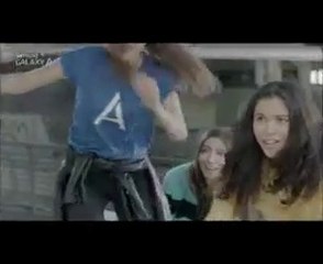 ye dekho ye larka kese pagal ho ta ha dog k peeche (ahmed raza new singer)