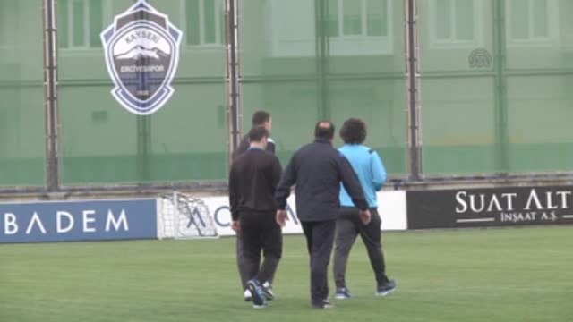 Tekke, Kariyerine Galibiyetle Başlamak İstiyor