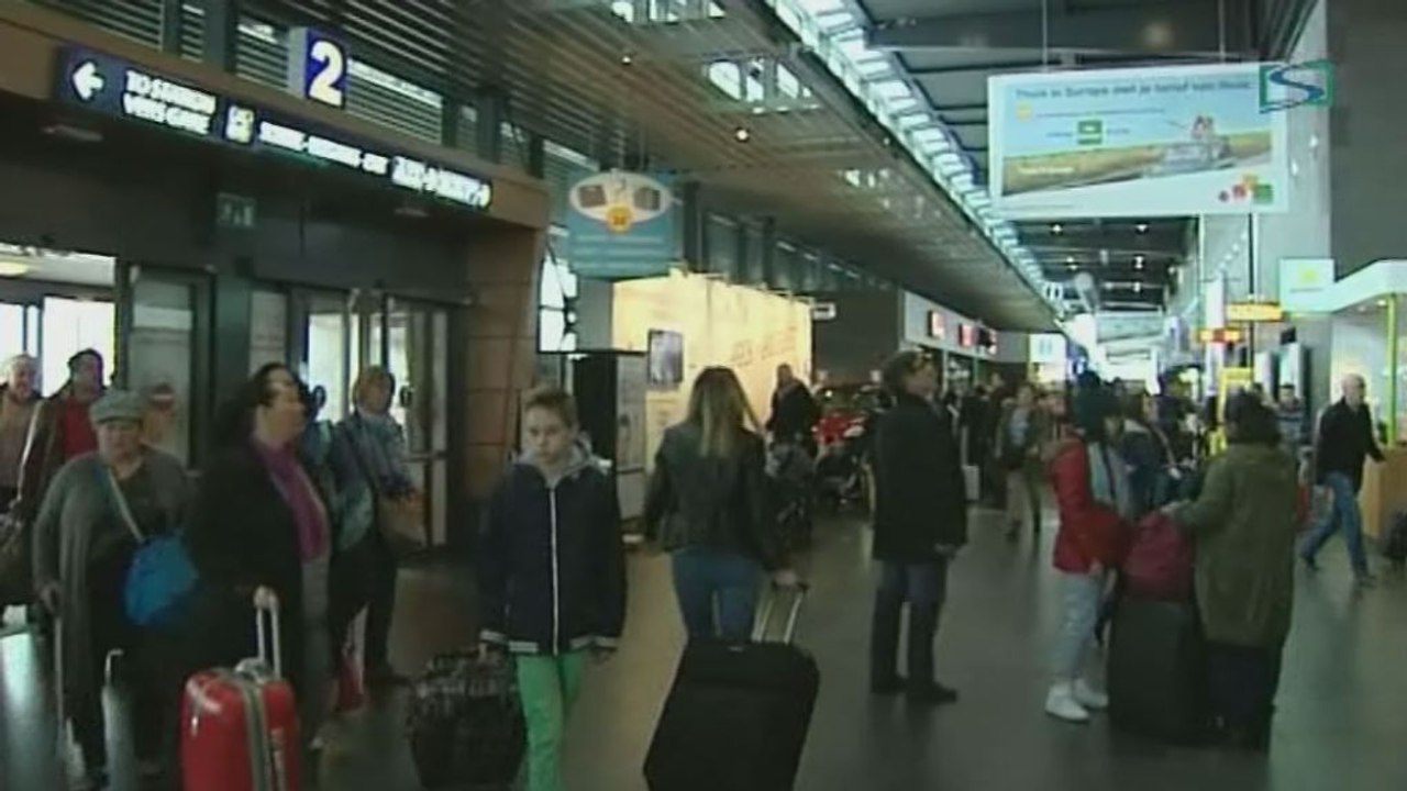 Départ en vacances : c'est l'effervescence dans les aéroports du pays