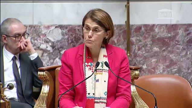 BEZIERS - 2015 - Intervention d'ELIE ABOUD en hémicycle pour la défense du vin et des viticulteurs