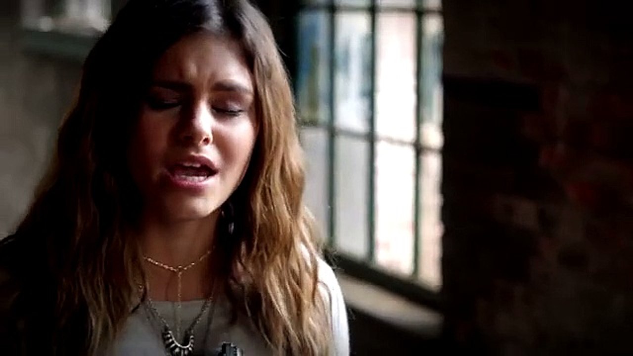 ---Jacquie Lee - Broken Ones [Official Video]