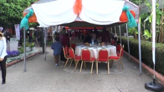 2015 Uluslararası Portakal Çiçeği Karnavalı Katılımcıları Kahvaltıda Biraraya Geldi