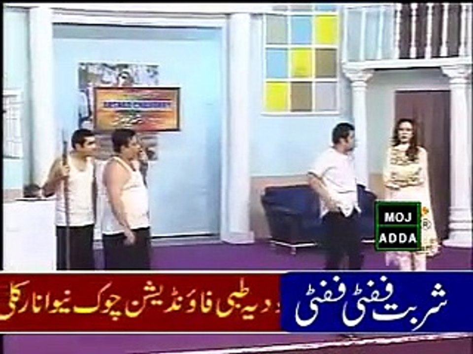Very funny Naseem Viki Stage Drama Clip