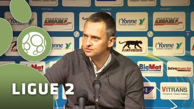 Conférence de presse AJ Auxerre - Nîmes Olympique (3-1) : Jean-Luc VANNUCHI (AJA) - José PASQUALETTI (NIMES) - 2014/2015