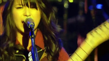 SCANDAL - EVERYBODY SAY YEAH! - TEMPTATION BOX TOUR 2010 - ZEPP TOKYO PARTE 3