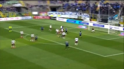 Mauricio Pinilla brilliant goal
