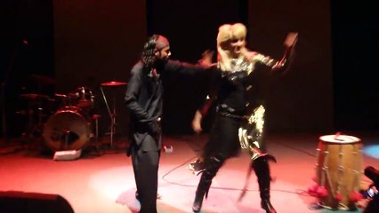 Rani Taj Hit Performance In Peerus Cafe Lahore