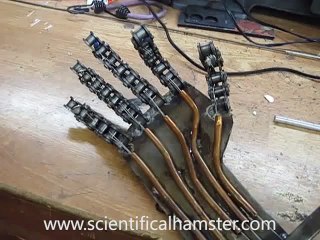 Simple Animatronic (robotic hand) made of Chain for the fingers