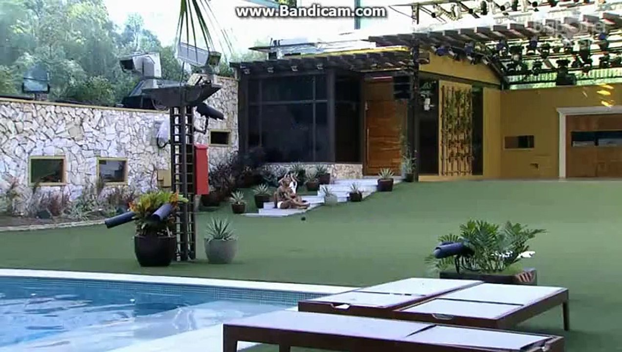 Amanda e Fernando no Jardim Pt.4 04/04