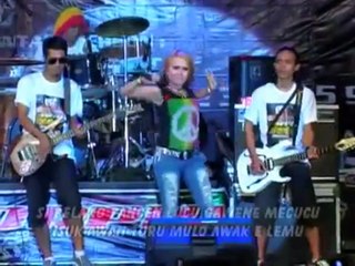 Eny Sagita - Si Belang - Dangdut Koplo Klepek Klepek New Scorpio Reggae Jandhut 2015