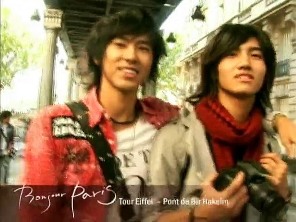 [DVD] 4th Photo Book - Bonjour Paris 2