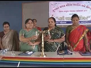 Mehsana Nari Adalat Sammelan by Lilaben Ankoliya