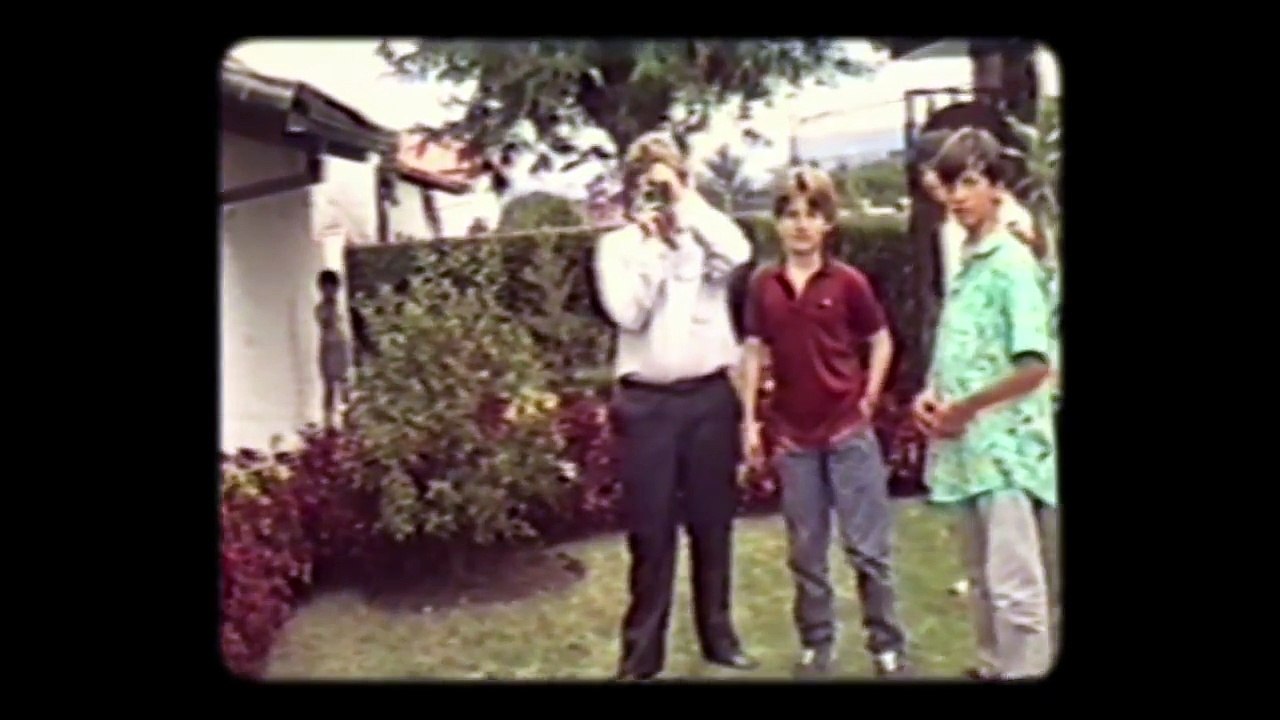 CON MI CORAZON EN YAMBO - TRAILER