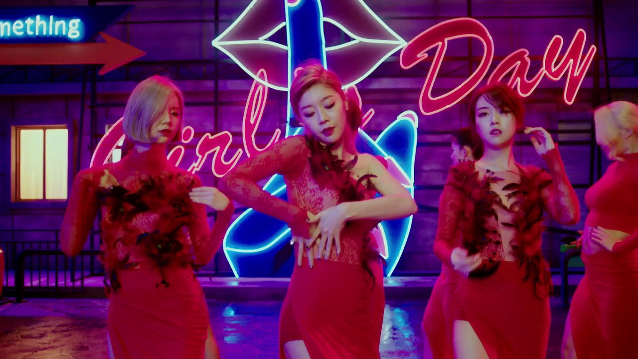 Girl's Day : Something (Dance Version)