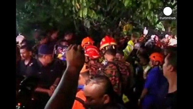 Dos altos cargos entre los seis muertos al caer un helicóptero en Malasia