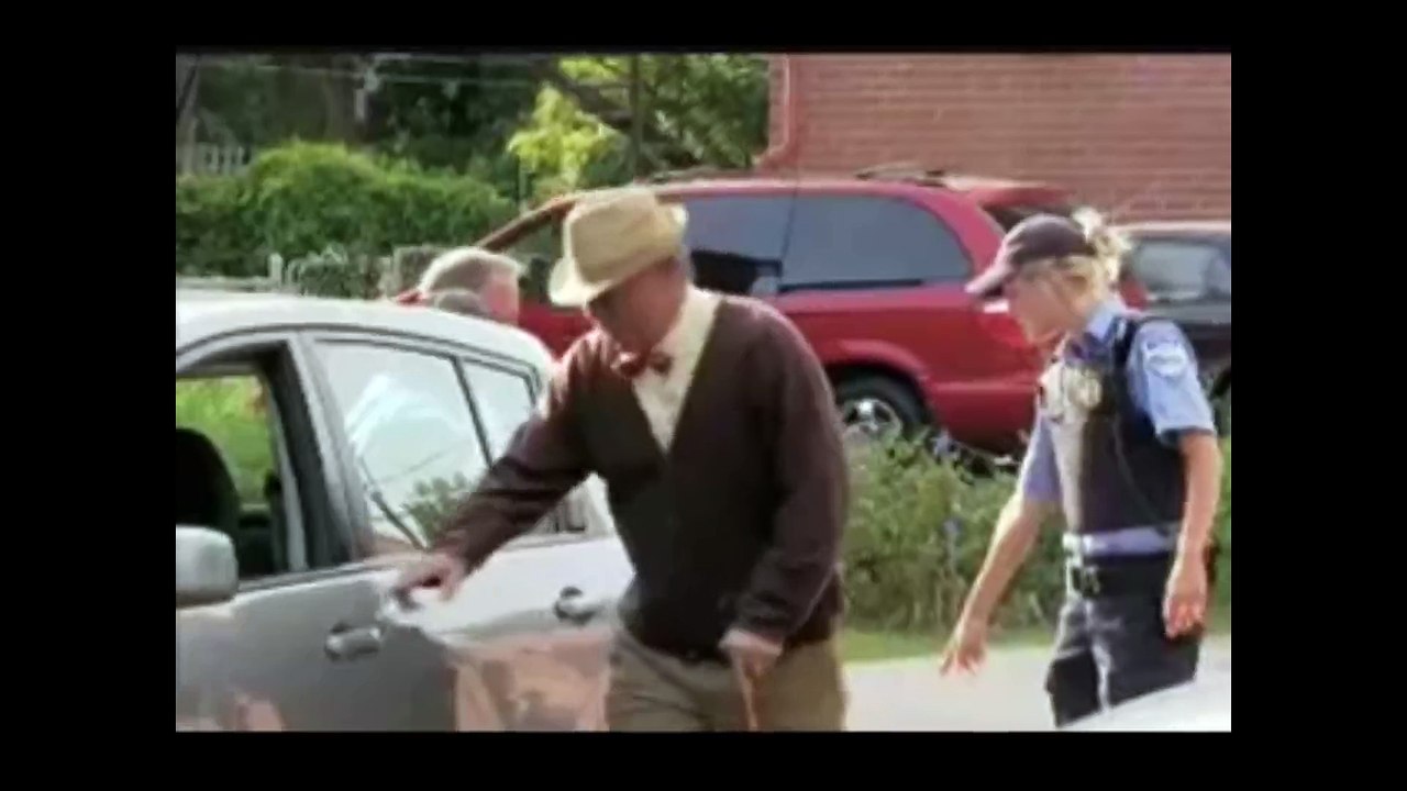 SundayCarHumor - Grandpa Drift Prank