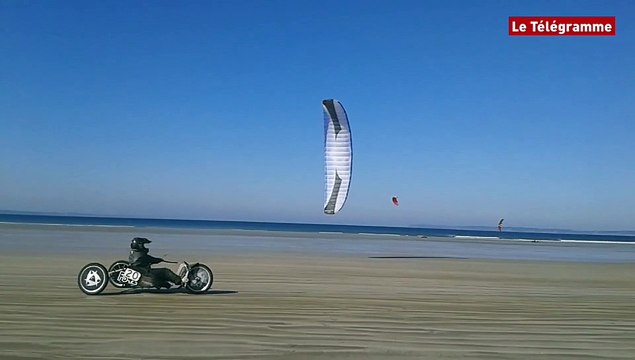 Plomodiern (29). Les chars à cerf-volant en vedette