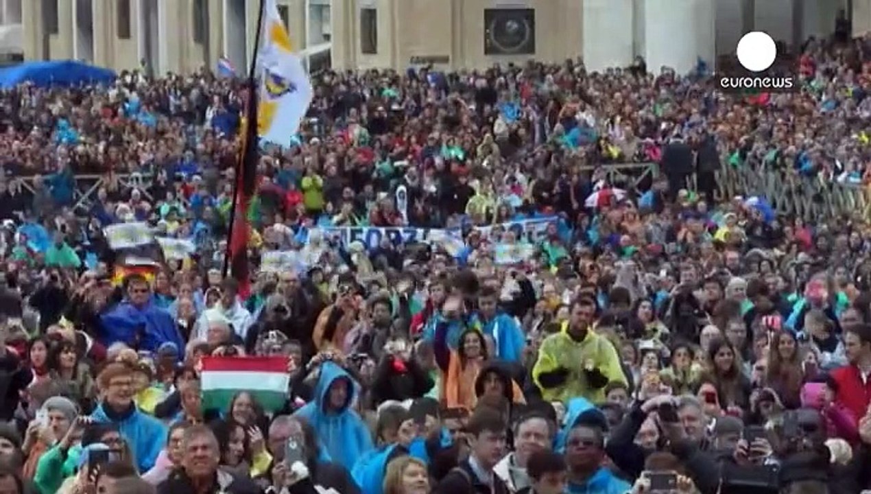 Папа Римський Франциск закликав до миру в Іраку та Сирії у Великодній мессі