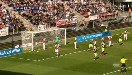 Ramon Leeuwin 0_1 Own Goal _ FC Utrecht - Ajax 05.04.2015 HD