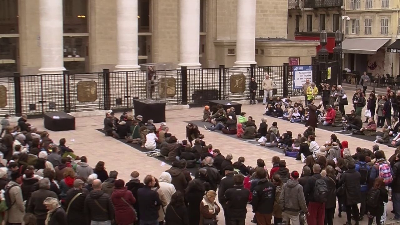 Sirènes et midi net  Sirènes internationales Compagnie A table  4 mars 2015