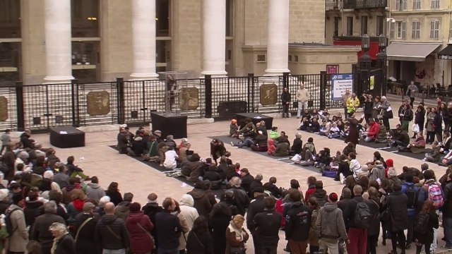 Sirènes et midi net Sirènes internationales Compagnie A table 4 mars 2015