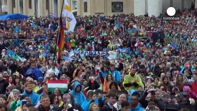 Papst Franziskus spricht Urbi et Orbi -Segen