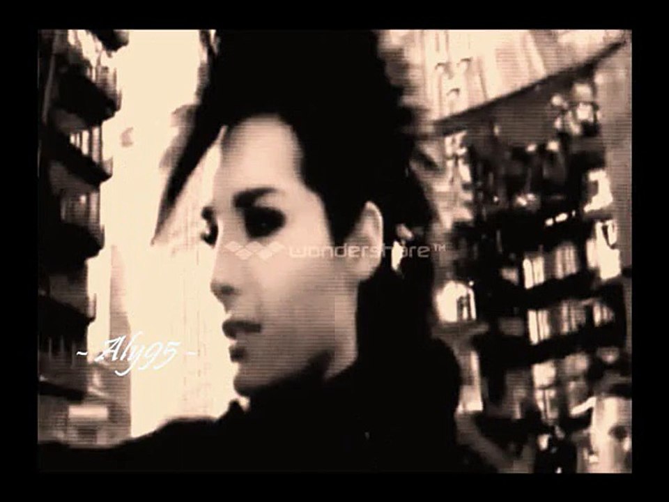 Bill Kaulitz ; Il tempo si fermerà.