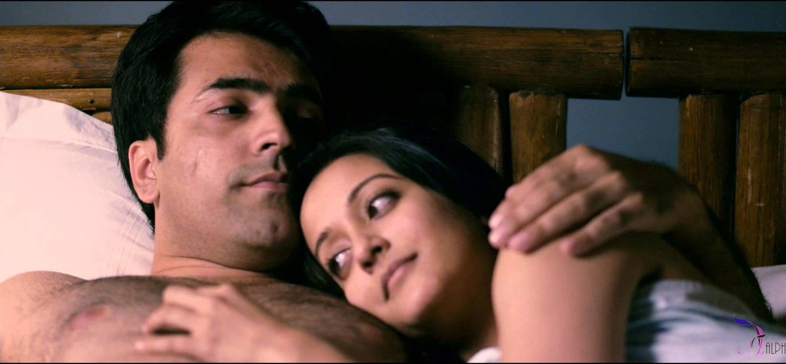 EMNI KOREY- Song - HRID MAJHAREY (Bengali Movie) - 2014 - Abir Chatterjee &Raima Sen