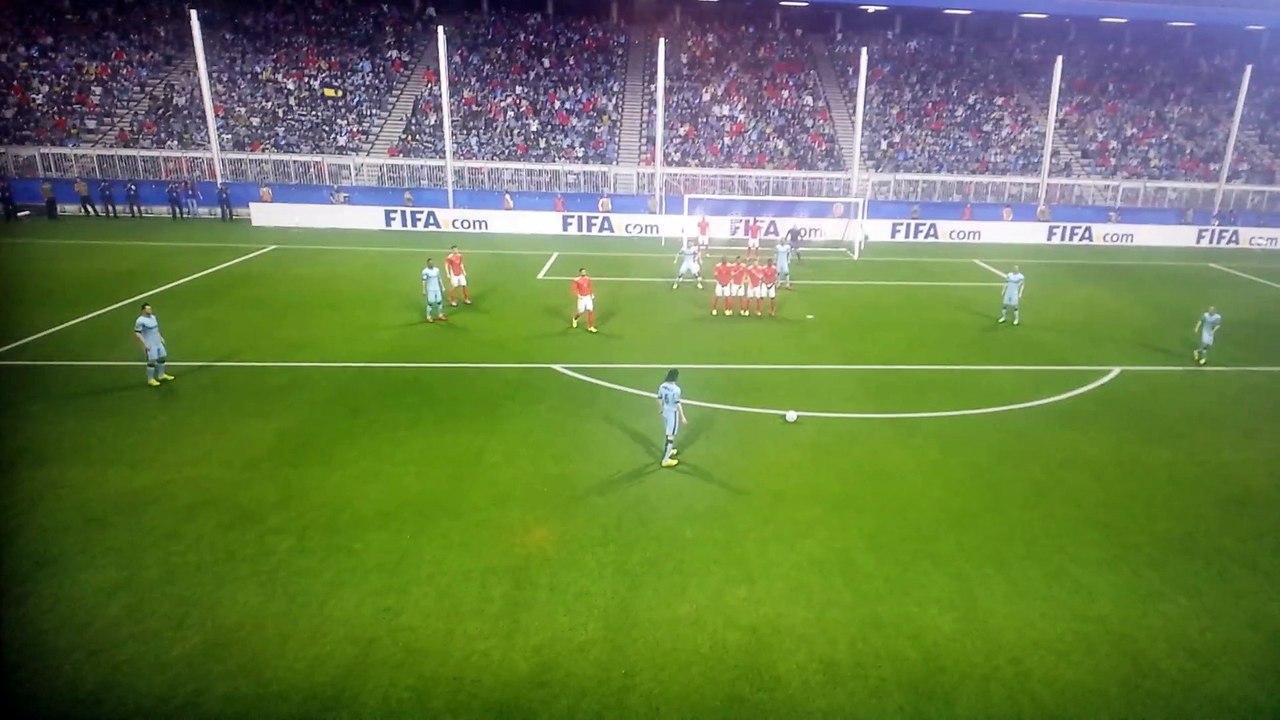FUT 15: UNBELIEVABLE FREEKICK GOAL - ANDREA PIRLO IS A BEAST