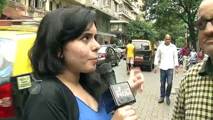 ICC World Cup 2015    Virat Kohli Underperforms   Fair to BLAME Anushka  PUBLIC REACTS