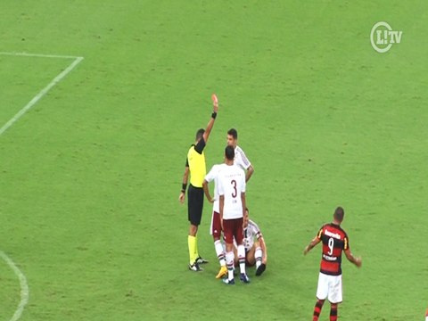 Fred é expulso do clássico em lances polêmicos