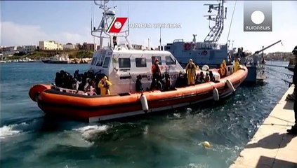 Italian ships rescue 1500 migrants in 24 hours