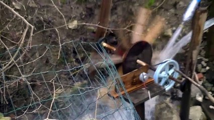 Comment produire de l'électricité avec de l'eau ?