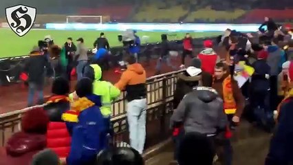 Hooligans Fight - Arsenal Tula - Torpedo Moscow 05.04.2015